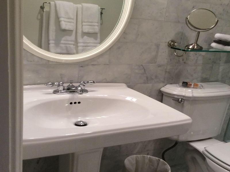 Woodbourne Inn image