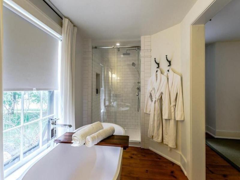 Woodbourne Inn image