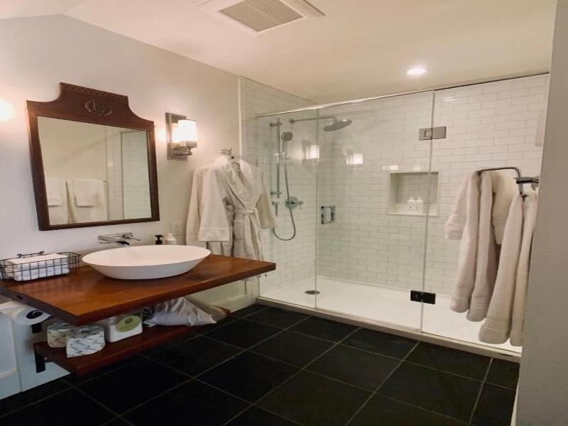 Woodbourne Inn image