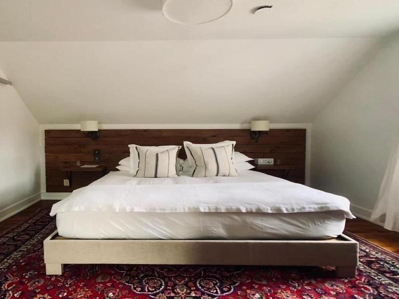 Woodbourne Inn image