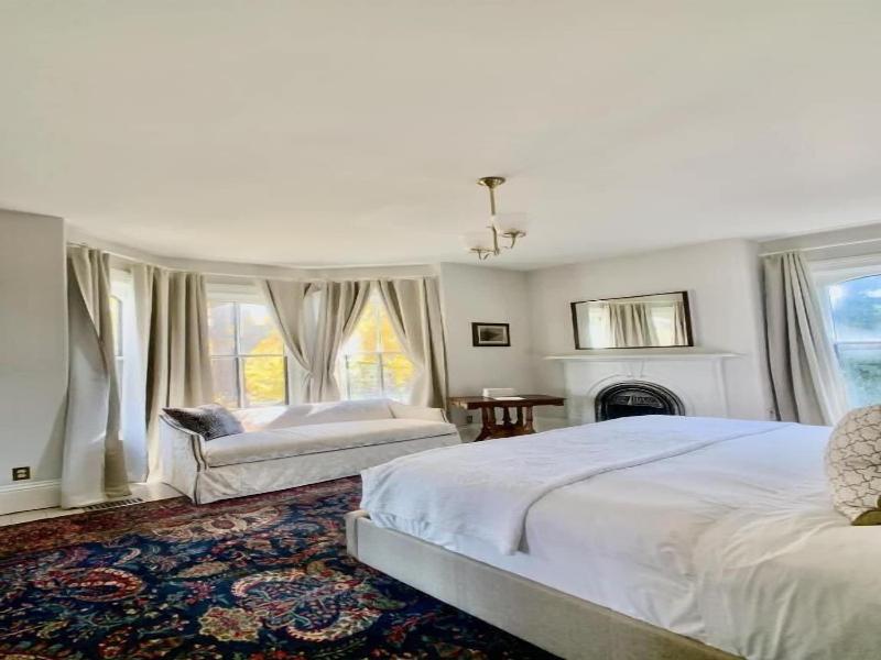 Woodbourne Inn image