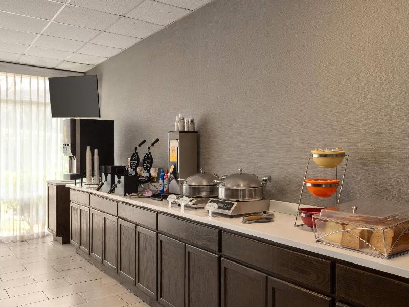 Ramada by Wyndham Cocoa image