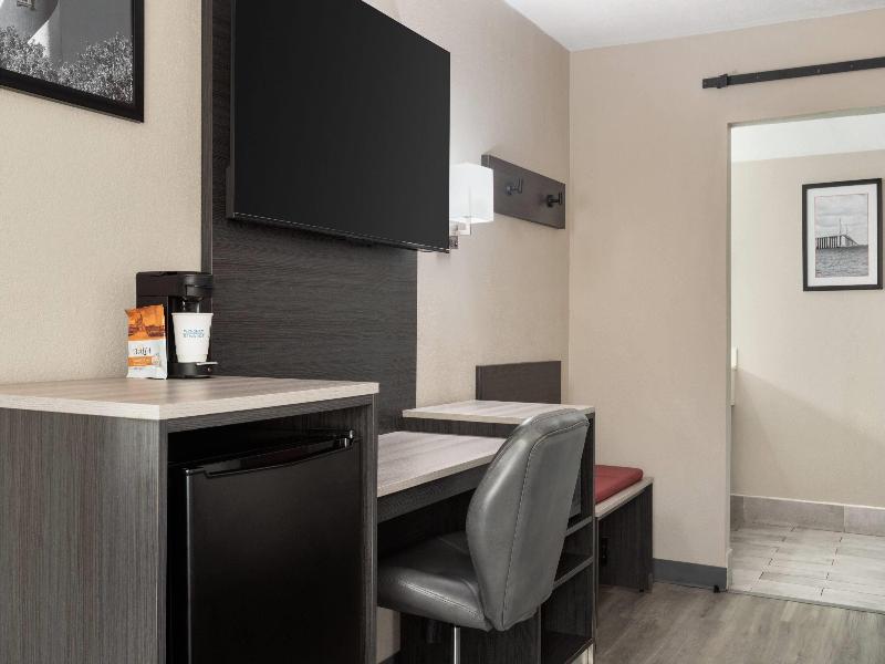 Ramada by Wyndham Cocoa image
