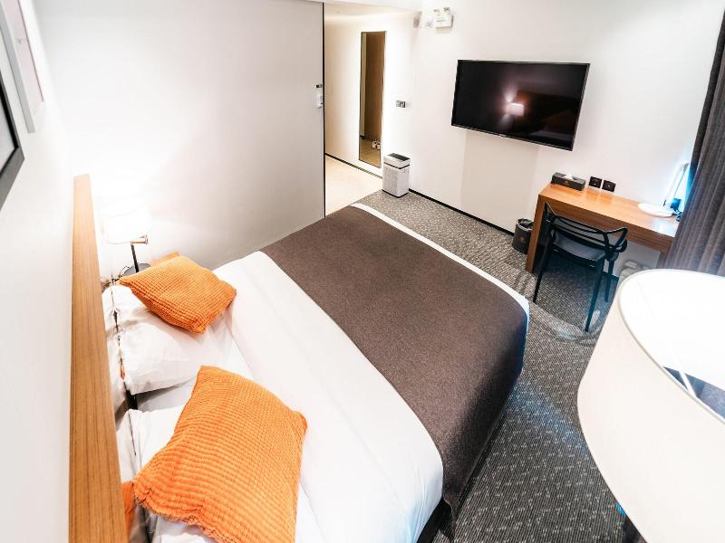 Hotels One image