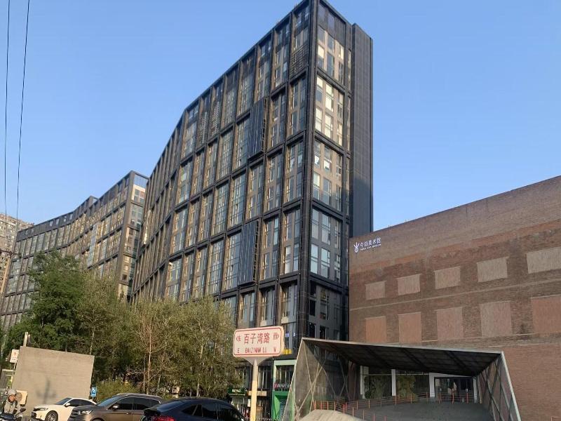 Beijing Furnished Apt With Queen Bed image