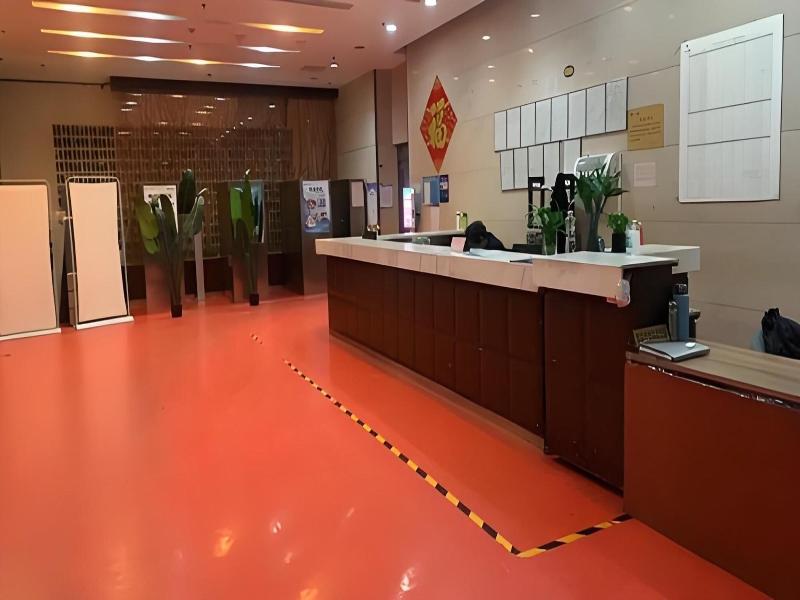 Beijing Furnished Apt With Queen Bed image
