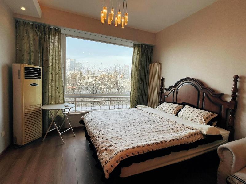 Beijing Furnished Apt With Queen Bed image