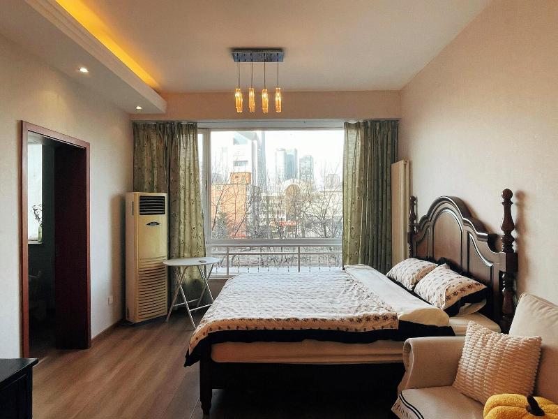 Beijing Furnished Apt With Queen Bed image