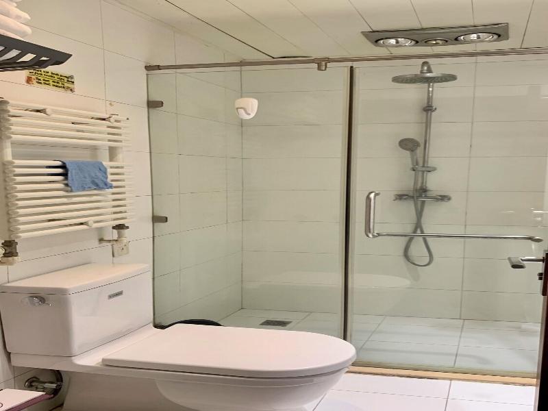 Beijing Furnished Apt With Queen Bed image