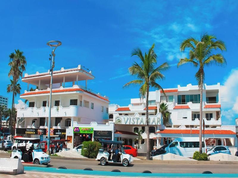 Hotel Vistamar image