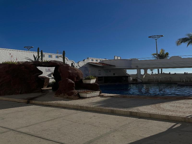 Hotel Vistamar image