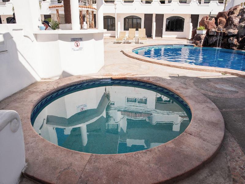 Hotel Vistamar image