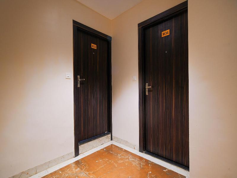 Fabhotel Imperial Regency