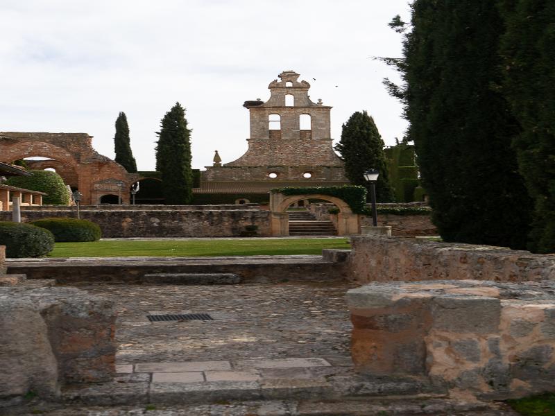 Los Claustros De Ayllón image