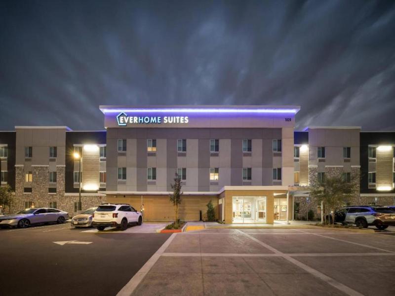 Everhome Suites Ontario image