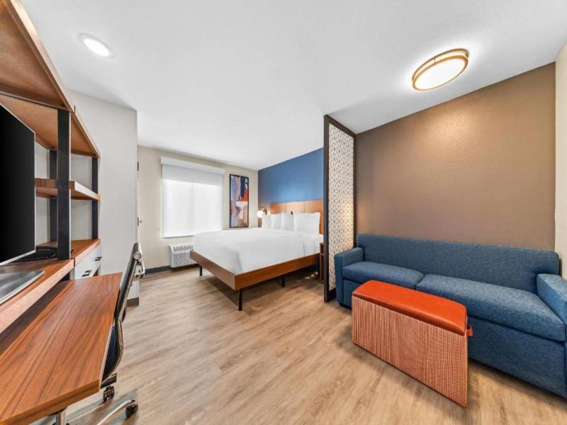 Everhome Suites Ontario image