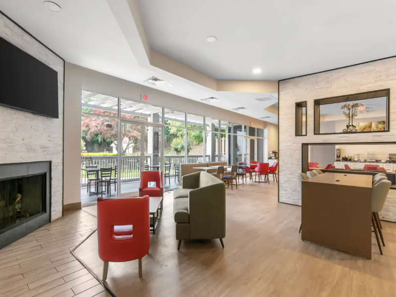 Comfort Inn & Suites image