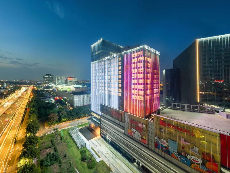 Novotel Nanjing South Railway Station image