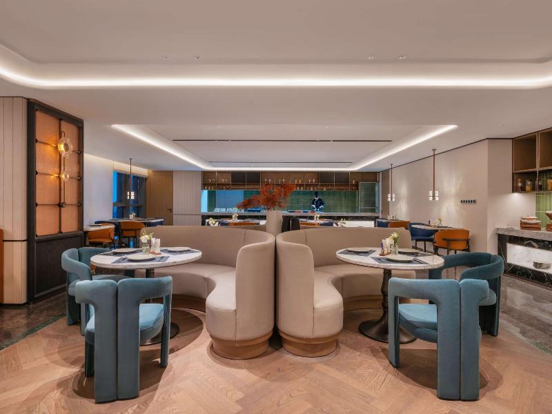 Novotel Nanjing South Railway Station image