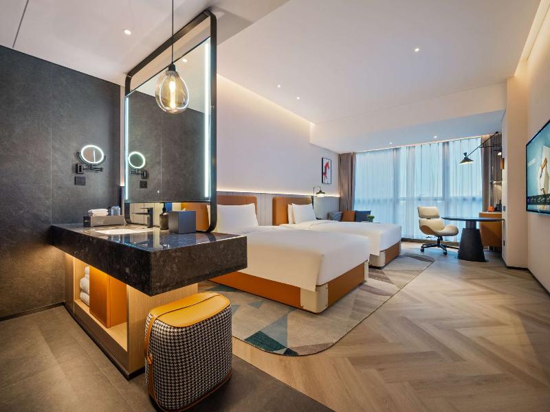 Novotel Nanjing South Railway Station image