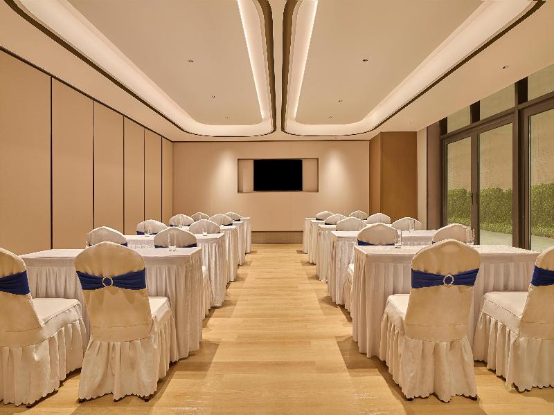 Hilton Garden Inn Zhongshan South image