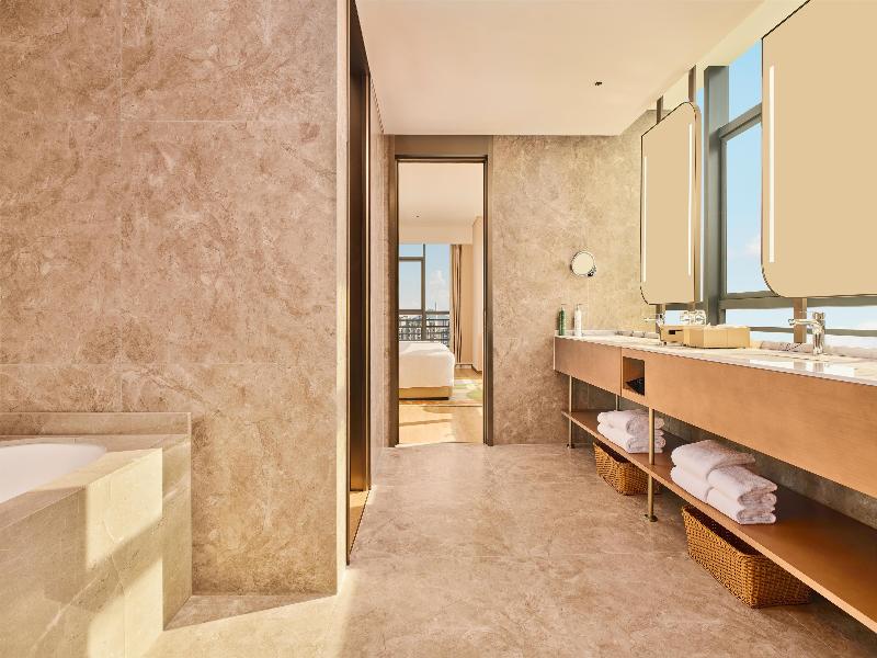Hilton Garden Inn Zhongshan South image
