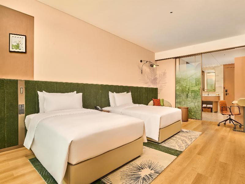 Hilton Garden Inn Zhongshan South image