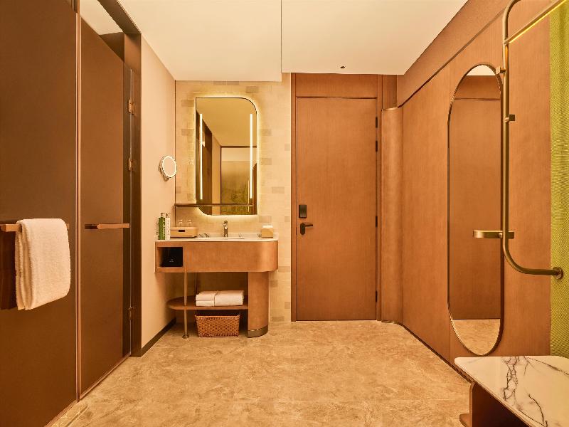 Hilton Garden Inn Zhongshan South image
