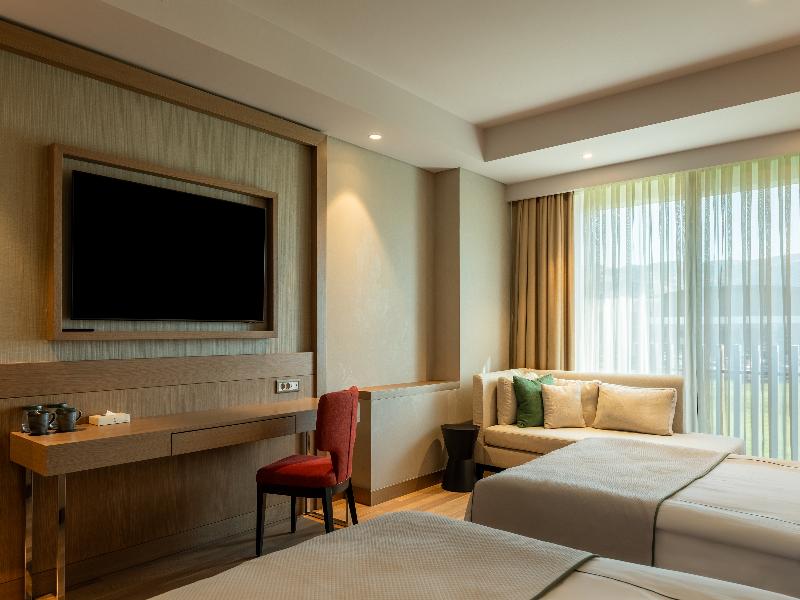 Sinnada Resort & Thermaland image