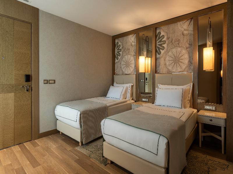 Sinnada Resort & Thermaland image