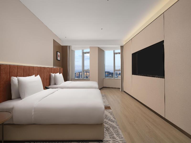 Hilton Garden Inn Urumqi Railway Station image