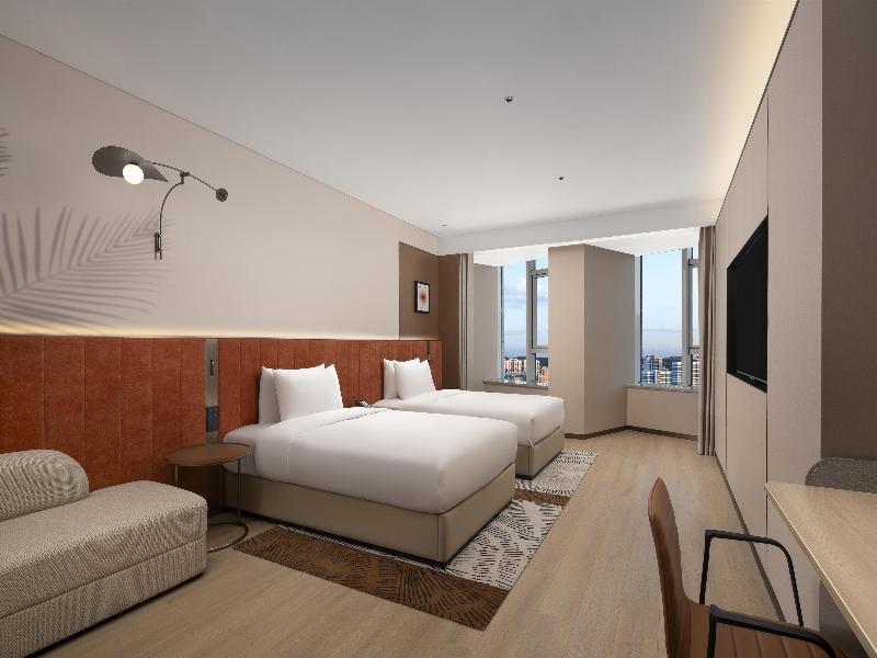 Hilton Garden Inn Urumqi Railway Station image