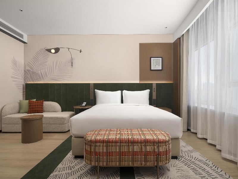 Hilton Garden Inn Urumqi Railway Station image