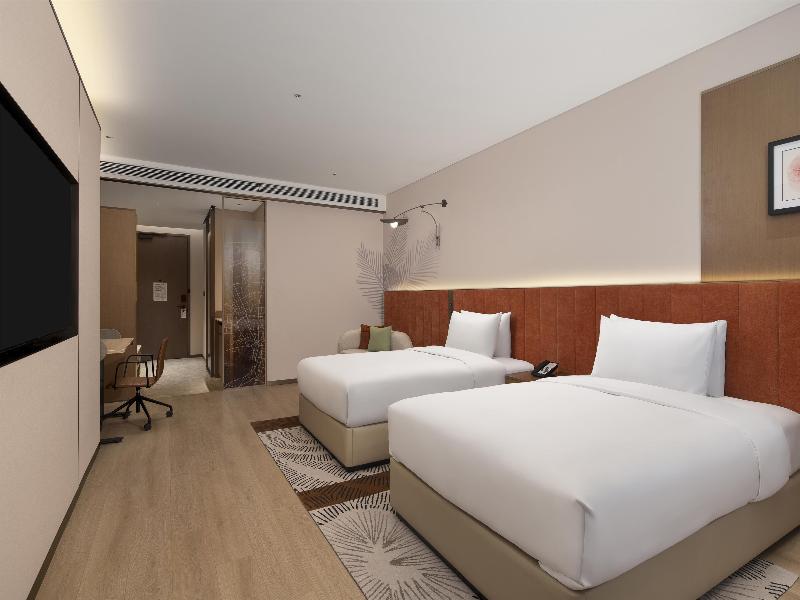 Hilton Garden Inn Urumqi Railway Station image