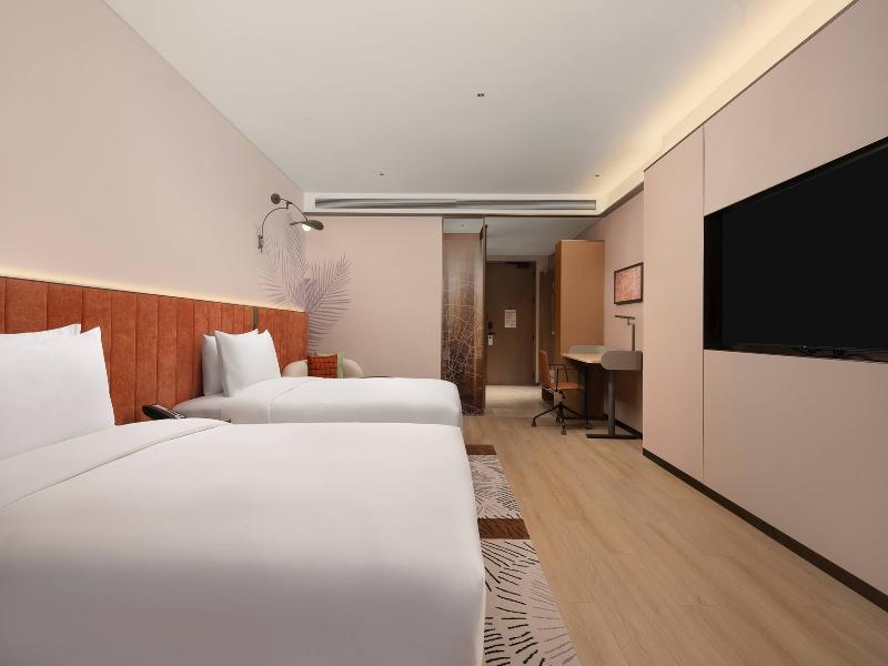 Hilton Garden Inn Urumqi Railway Station image