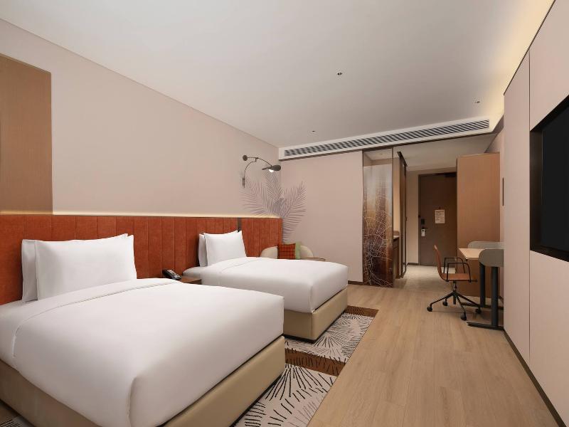 Hilton Garden Inn Urumqi Railway Station image