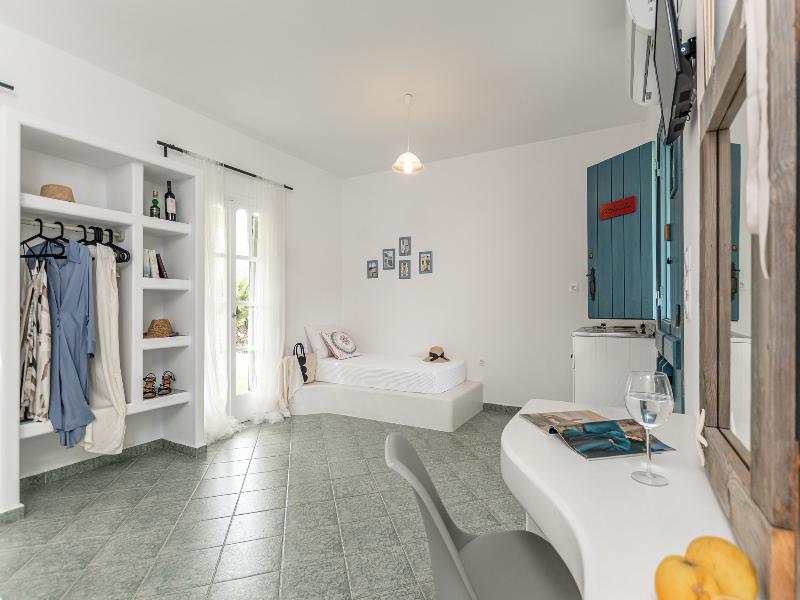 Palatiana Agriturismo - Philoxenia Cottages image
