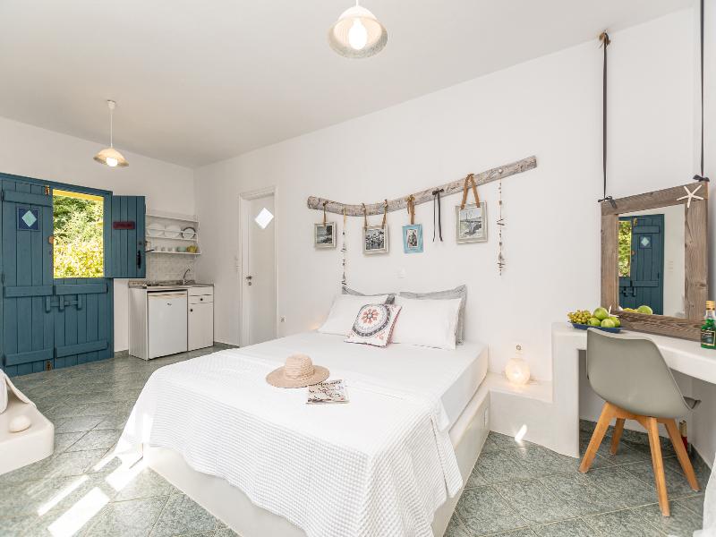 Palatiana Agriturismo - Philoxenia Cottages image