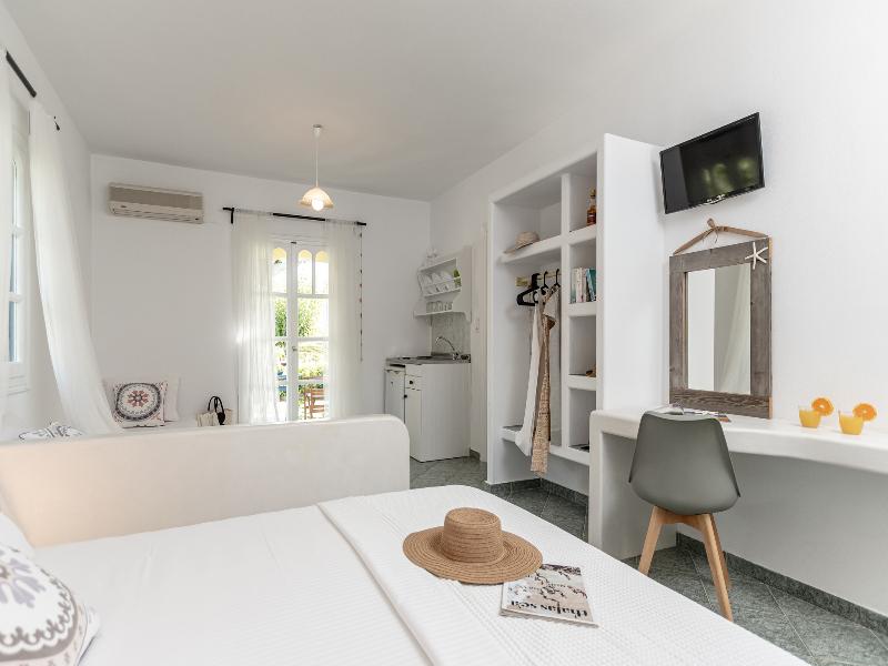 Palatiana Agriturismo - Philoxenia Cottages image