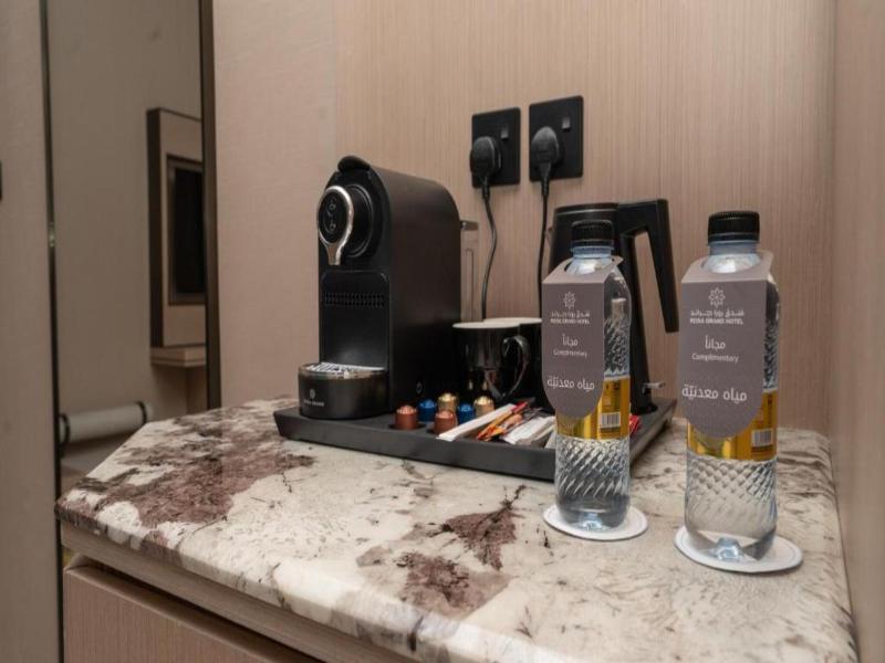 Rosa Grand Hotel Granada image
