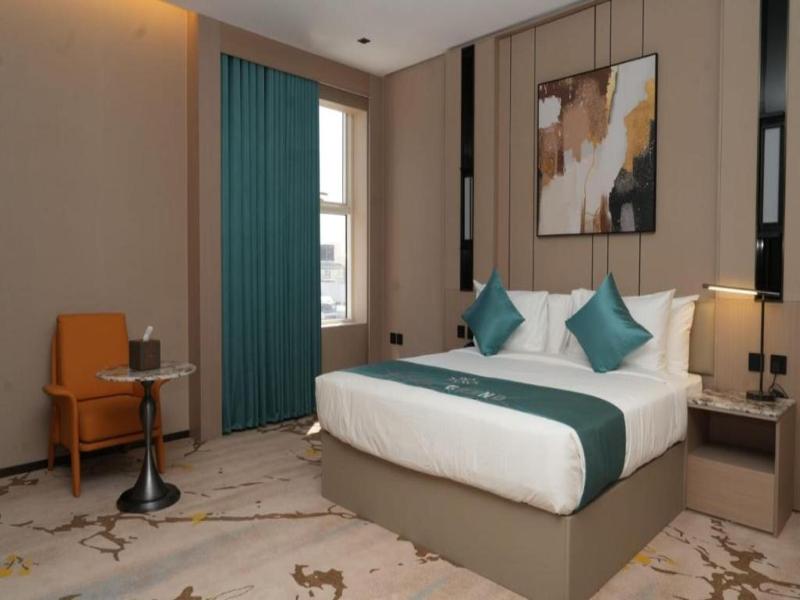 Rosa Grand Hotel Granada image