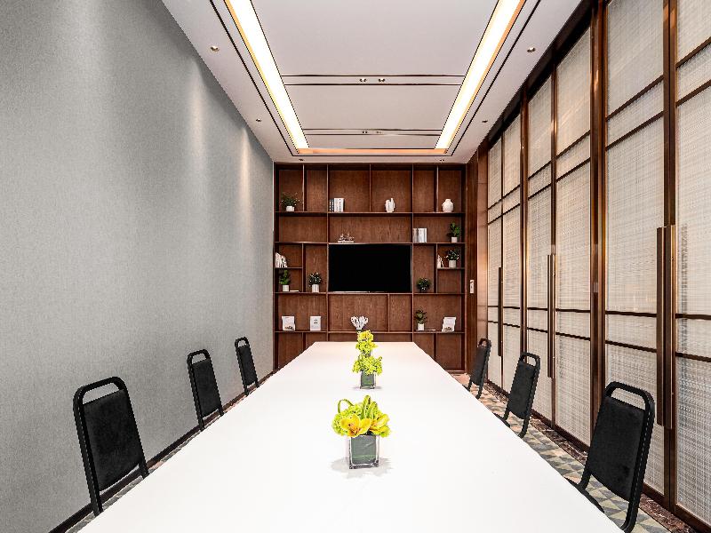 Hilton Garden Inn Fenyang Yulongwan image
