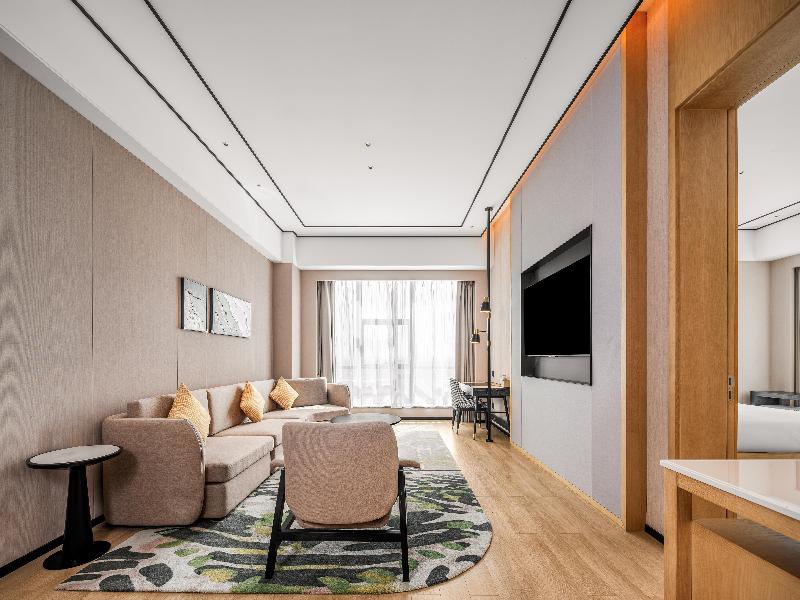 Hilton Garden Inn Fenyang Yulongwan image