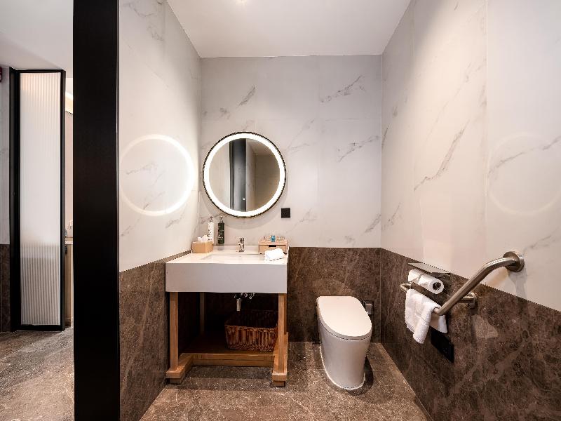 Hilton Garden Inn Fenyang Yulongwan image