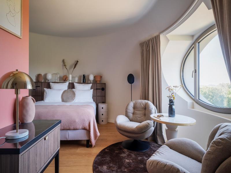 Hotel-Spa L'Essenciel - Château Des Pères image