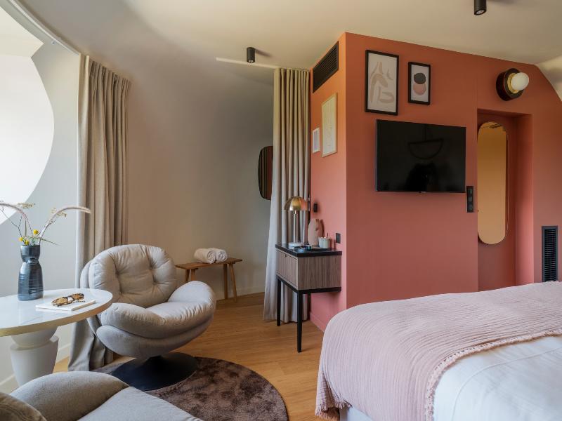 Hotel-Spa L'Essenciel - Château Des Pères image