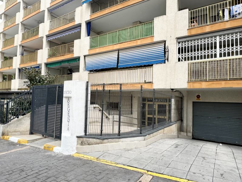 Apartsalou image