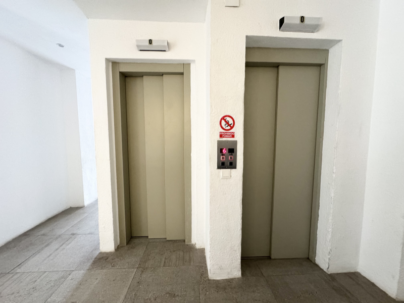Apartsalou image