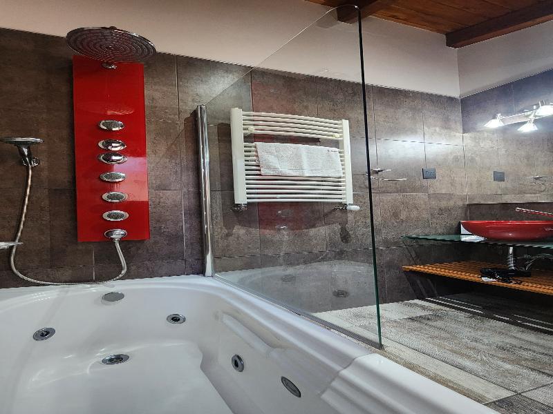 Bahia Paraiso Luxury Suites image