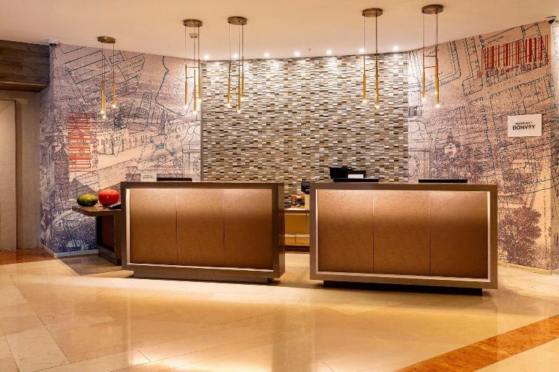 Stay in style at Le Méridien Santiago